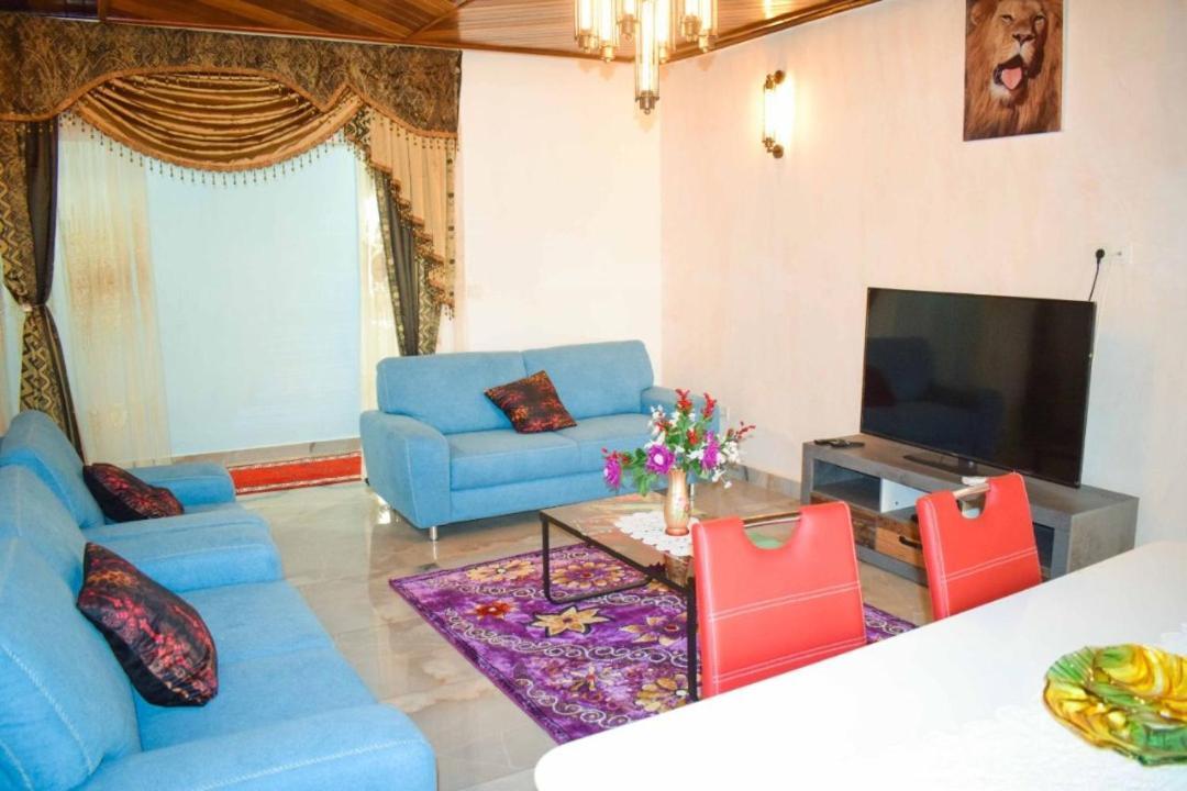 Residence Ambassa Etienne & Therese Yaounde Bagian luar foto